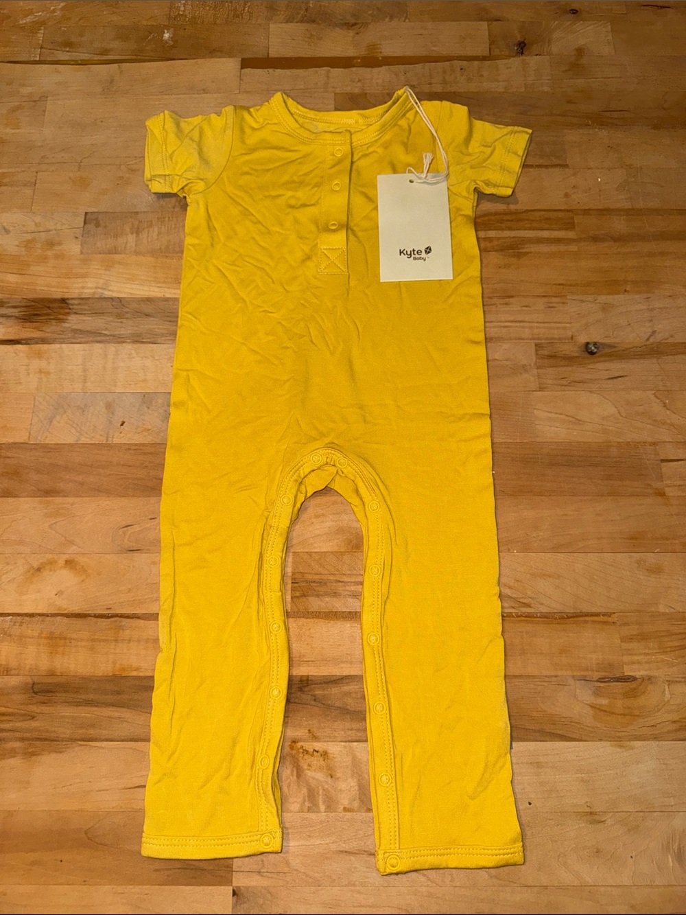 Kyte BABY Bright Yellow Short-Sleeve One-Piece Romper